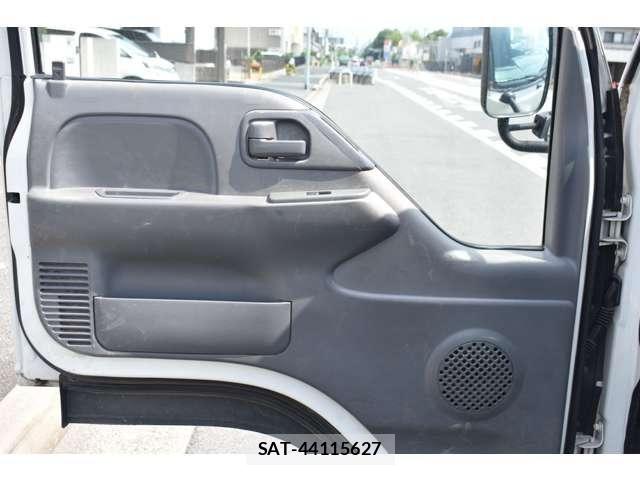 Isuzu ELF TRUCK 2017-07 7454119-9