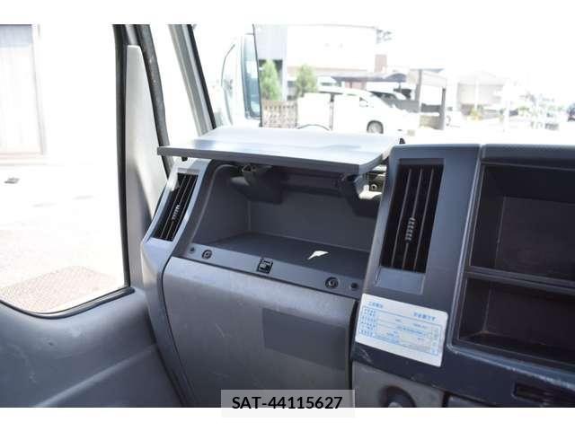 Isuzu ELF TRUCK 2017-07 7454119-21