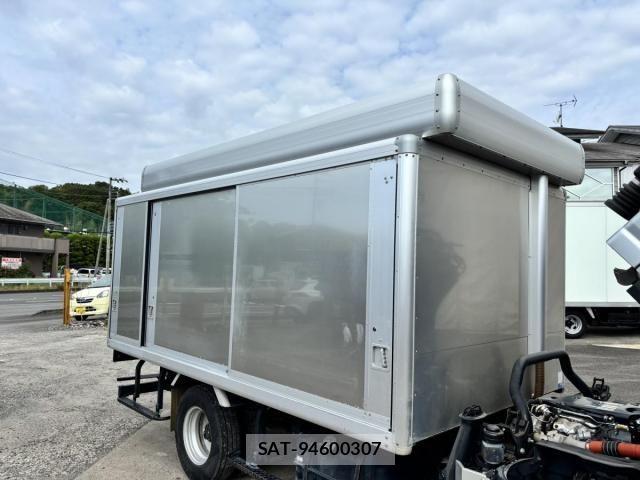 Isuzu ELF TRUCK 2017-10 7454125-20