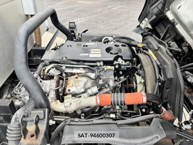 Isuzu ELF TRUCK 2017-10 7454125-27