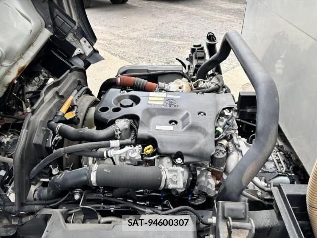 Isuzu ELF TRUCK 2017-10 7454125-28