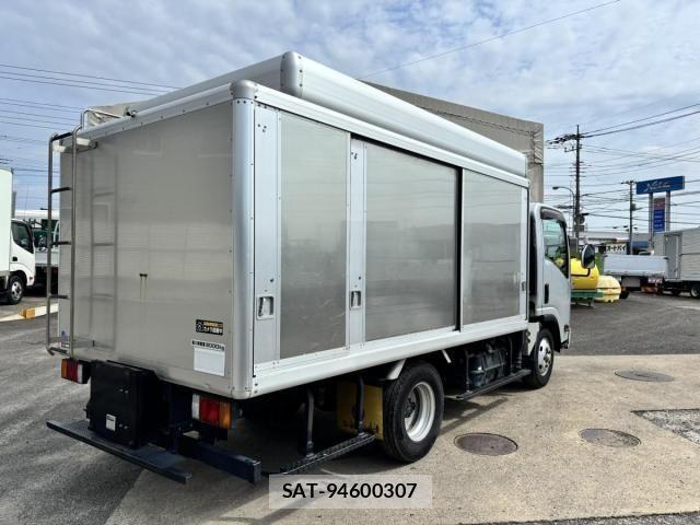 Isuzu ELF TRUCK 2017-10 7454125-4