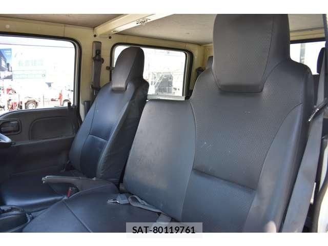 Isuzu ELF TRUCK 2015-03 7454122-12