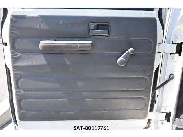 Isuzu ELF TRUCK 2015-03 7454122-13
