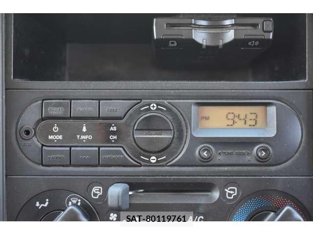 Isuzu ELF TRUCK 2015-03 7454122-23