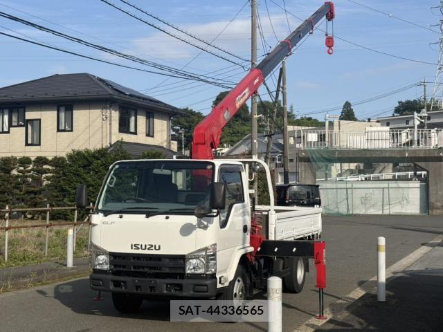 Isuzu ELF TRUCK 2012-02 7500429-0