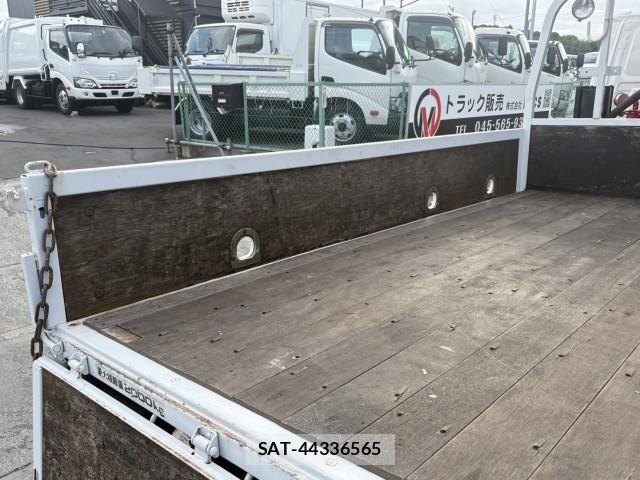 Isuzu ELF TRUCK 2012-02 7500429-9