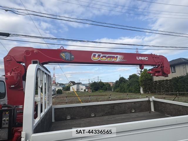 Isuzu ELF TRUCK 2012-02 7500429-20