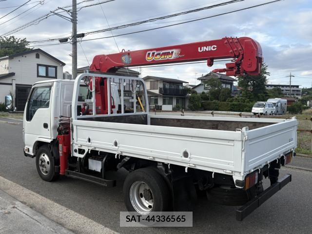 Isuzu ELF TRUCK 2012-02 7500429-3