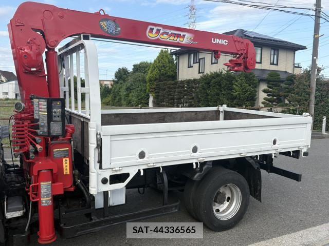 Isuzu ELF TRUCK 2012-02 7500429-6