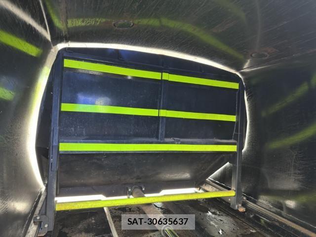 Isuzu ELF TRUCK 2018-11 7500412-17