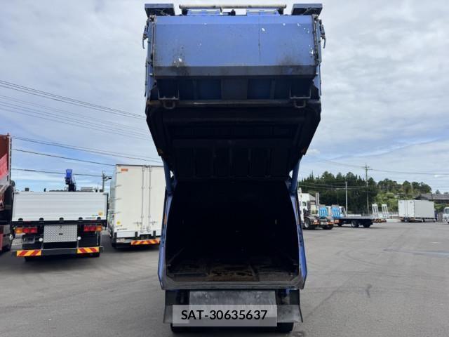 Isuzu ELF TRUCK 2018-11 7500412-19