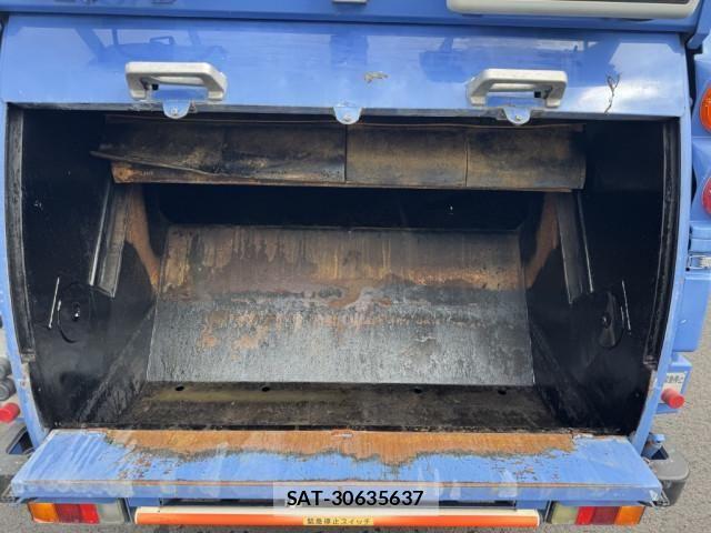 Isuzu ELF TRUCK 2018-11 7500412-6