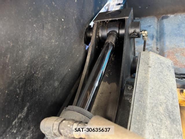 Isuzu ELF TRUCK 2018-11 7500412-8