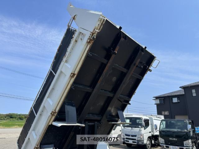 Isuzu ELF TRUCK 2011-11 7500444-14