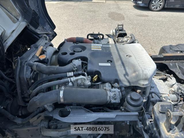 Isuzu ELF TRUCK 2011-11 7500444-15