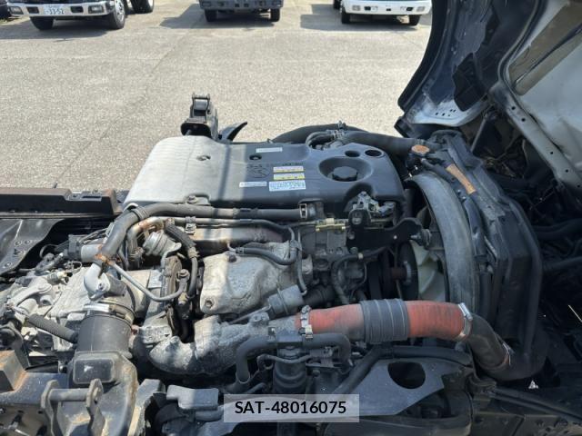 Isuzu ELF TRUCK 2011-11 7500444-16
