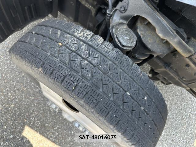 Isuzu ELF TRUCK 2011-11 7500444-27