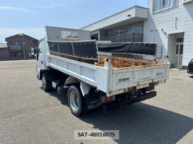 Isuzu ELF TRUCK 2011-11 7500444-2