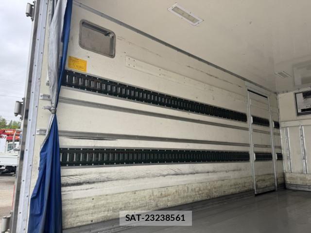 Isuzu ELF TRUCK 2019-03 7500416-14
