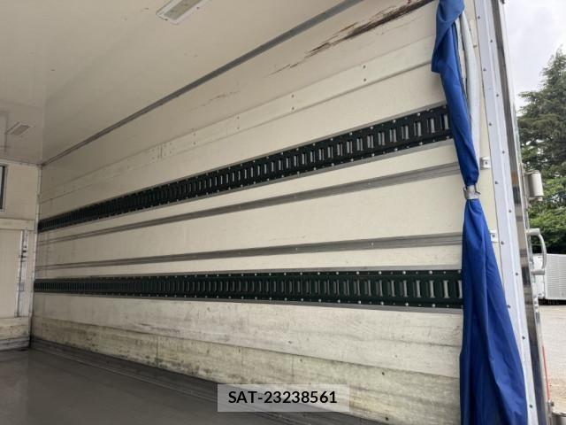 Isuzu ELF TRUCK 2019-03 7500416-15