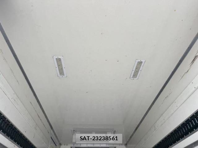 Isuzu ELF TRUCK 2019-03 7500416-17