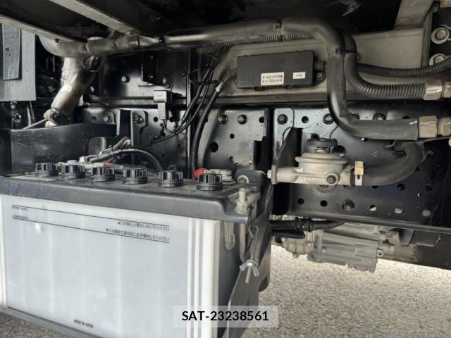 Isuzu ELF TRUCK 2019-03 7500416-26