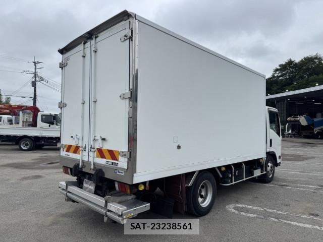 Isuzu ELF TRUCK 2019-03 7500416-3