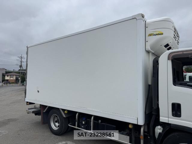 Isuzu ELF TRUCK 2019-03 7500416-6