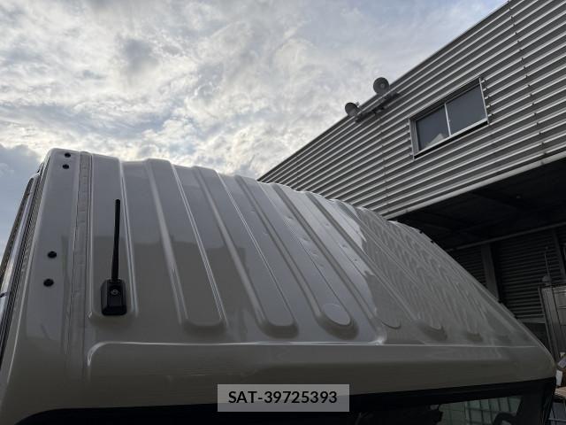 Isuzu ELF TRUCK 2025-02 7500405-22