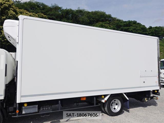 Isuzu ELF TRUCK 2021-02 7500455-11