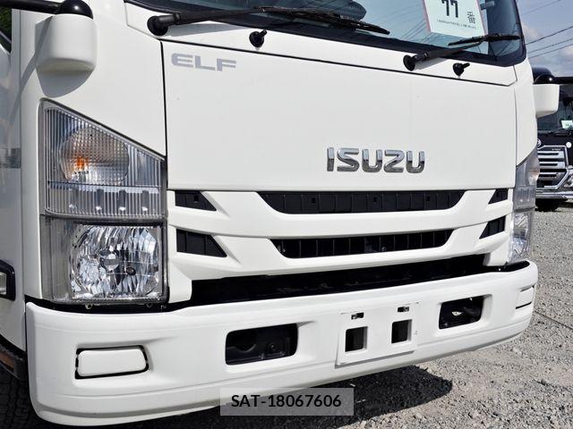 Isuzu ELF TRUCK 2021-02 7500455-3