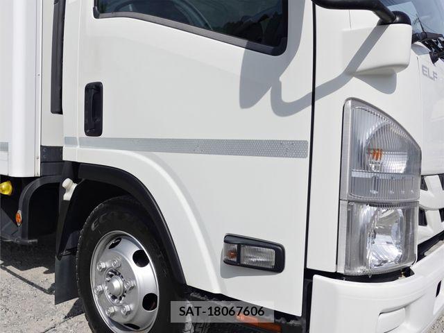 Isuzu ELF TRUCK 2021-02 7500455-4
