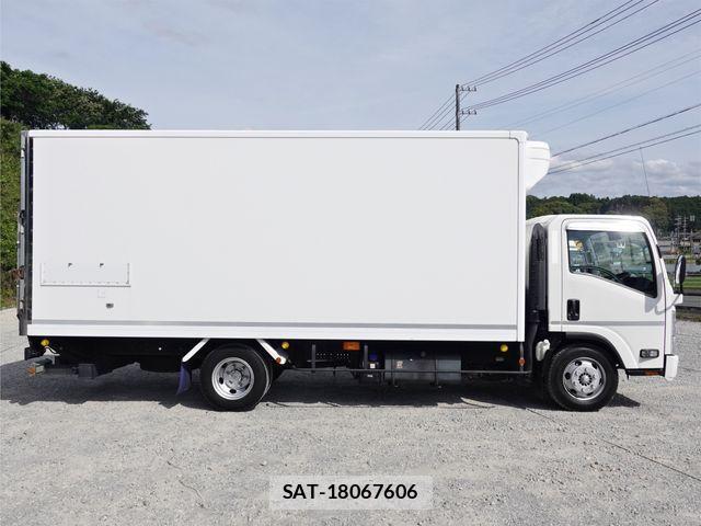 Isuzu ELF TRUCK 2021-02 7500455-7