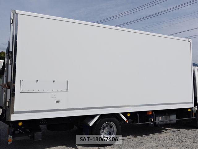 Isuzu ELF TRUCK 2021-02 7500455-8