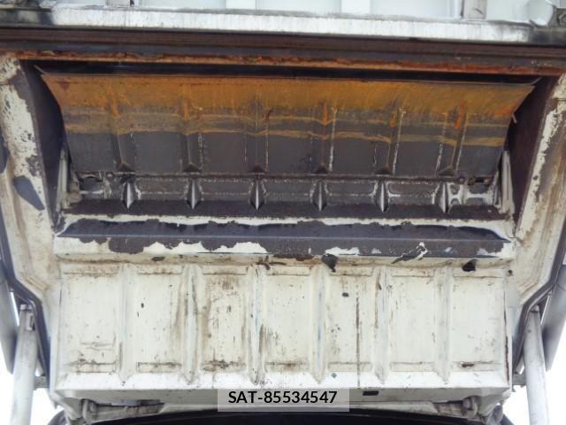 Isuzu ELF TRUCK 2017-10 7508599-14