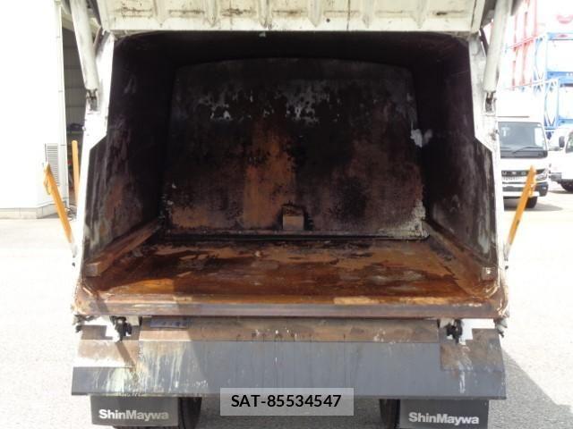 Isuzu ELF TRUCK 2017-10 7508599-15