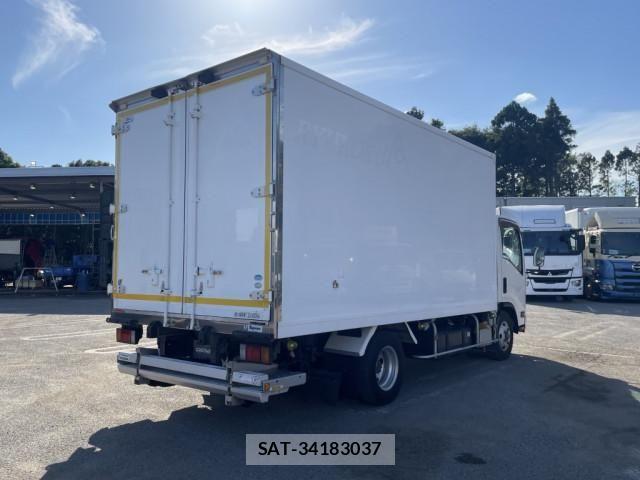 Isuzu ELF TRUCK 2016-05 7500434-3