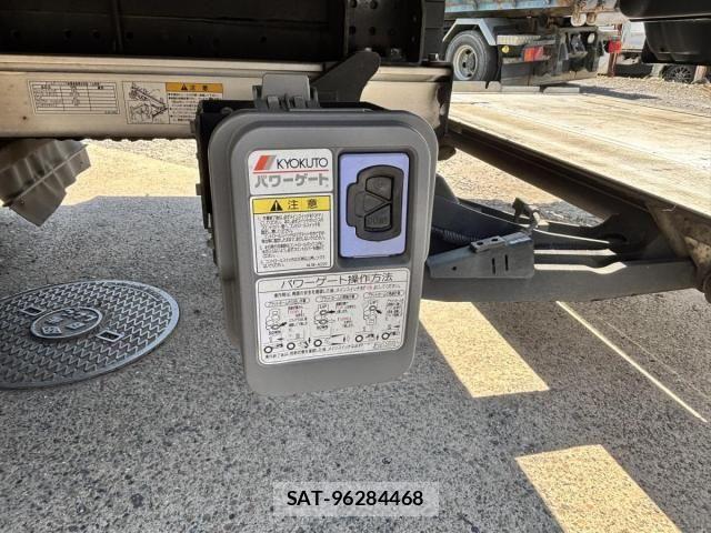 Isuzu ELF TRUCK 2014-03 7500435-17