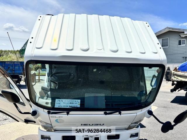 Isuzu ELF TRUCK 2014-03 7500435-26
