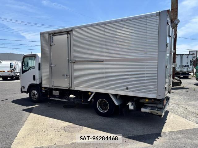 Isuzu ELF TRUCK 2014-03 7500435-7
