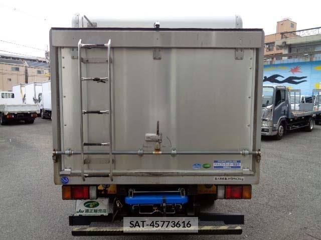Isuzu ELF TRUCK 2019-05 7500448-12