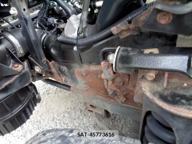 Isuzu ELF TRUCK 2019-05 7500448-24