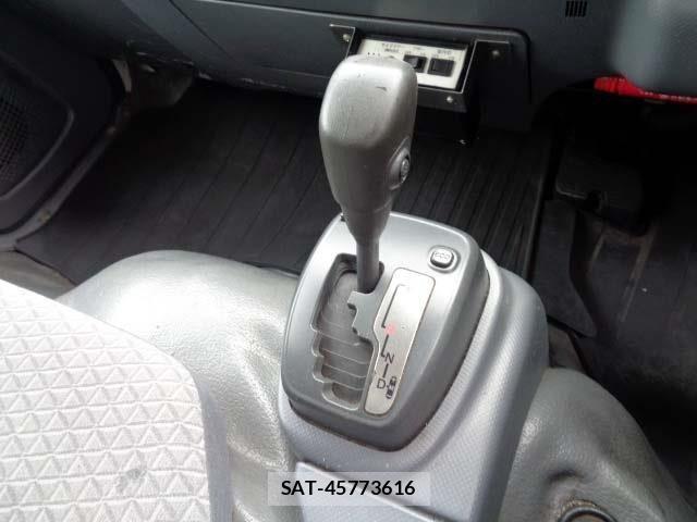 Isuzu ELF TRUCK 2019-05 7500448-5
