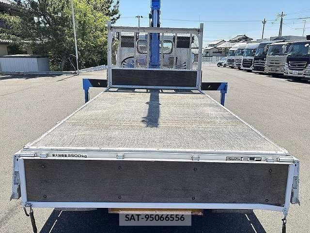 Isuzu ELF TRUCK 1995-04 7500432-9
