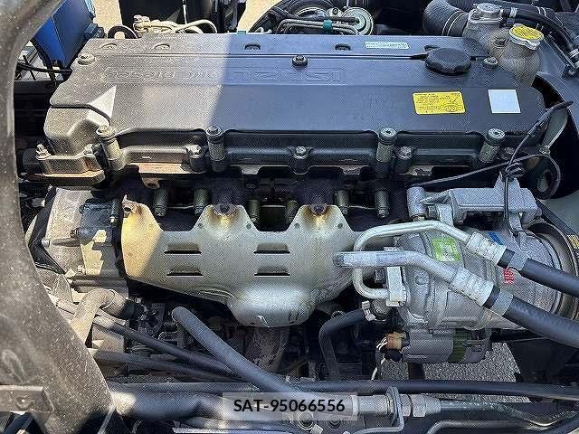Isuzu ELF TRUCK 1995-04 7500432-15