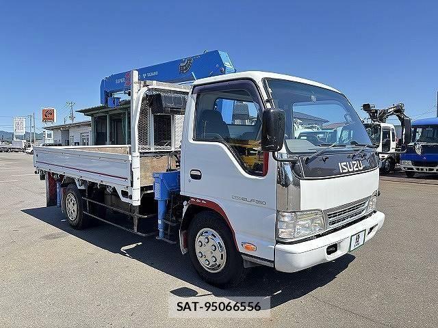 Isuzu ELF TRUCK 1995-04 7500432-1
