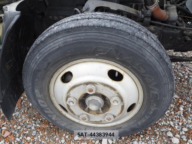 Isuzu ELF TRUCK 2007-06 7500443-9