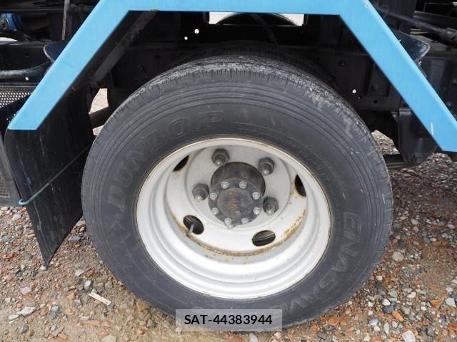 Isuzu ELF TRUCK 2007-06 7500443-16