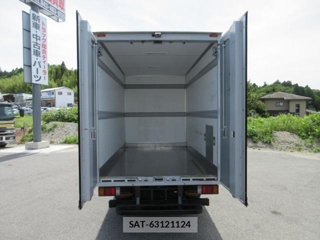 Isuzu ELF TRUCK 2018-06 7500445-20